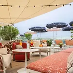 Mercure Vieux Port 4*