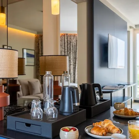 Hotel Mercure La Rochelle Vieux Port Sud La Rochelle (Charente-Maritime)