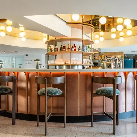 Mercure La Rochelle Vieux Port Hotel