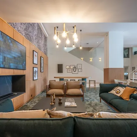 Mercure La Rochelle Vieux Port 4*