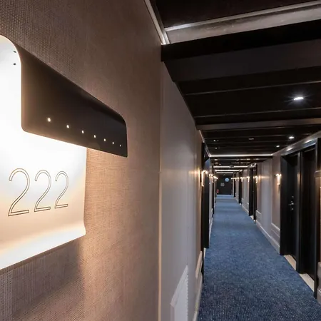 Mercure La Rochelle Vieux Port Hotel
