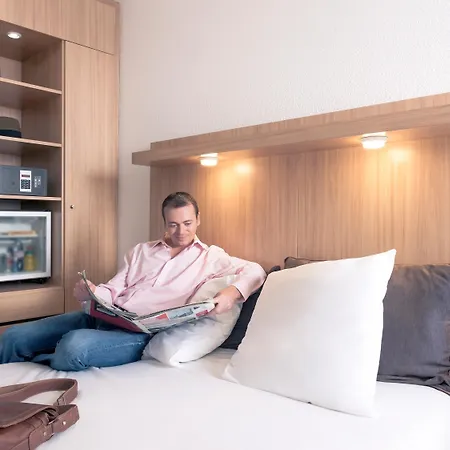 Mercure Vieux Port لا روشيل