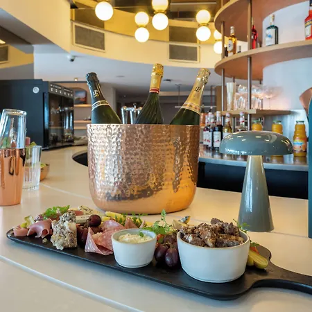 Mercure Vieux Port لا روشيل