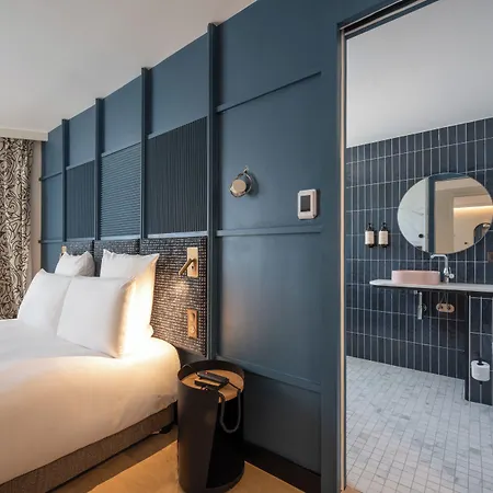 Mercure Vieux Port فندق لا روشيل