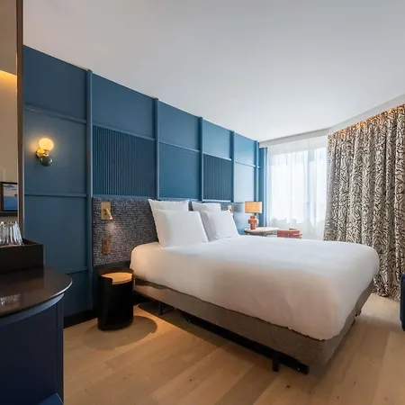 Mercure Vieux Port فندق لا روشيل