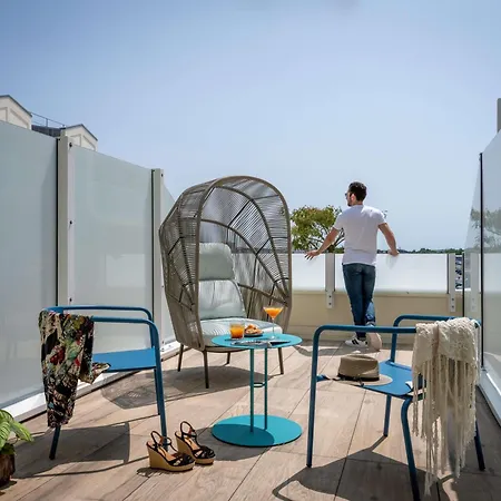 Mercure Vieux Port Hotell 4*