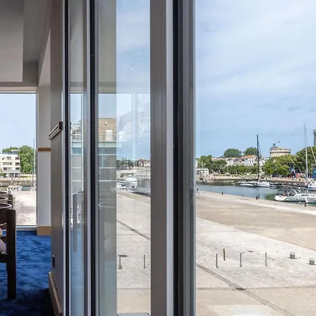 Mercure Vieux Port 4*