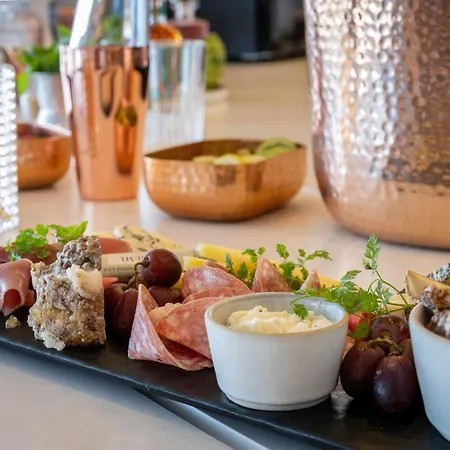 Mercure Vieux Port فندق لا روشيل