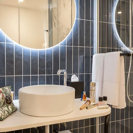 Mercure Vieux Port 4*