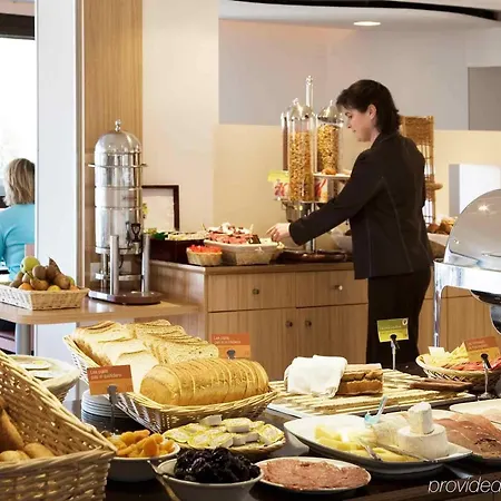 Mercure La Rochelle Vieux Port Hotel