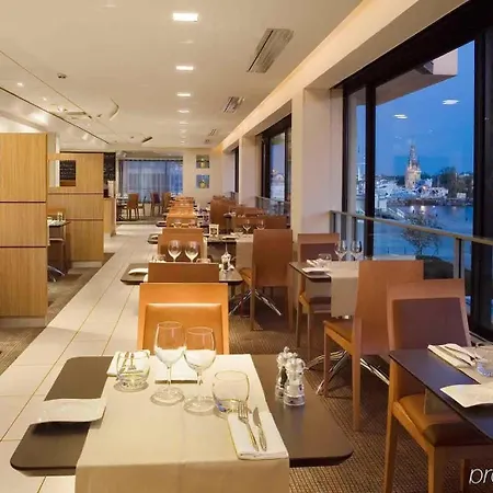 Mercure La Rochelle Vieux Port Hotel