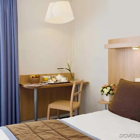 Mercure La Rochelle Vieux Port Hotel 4*