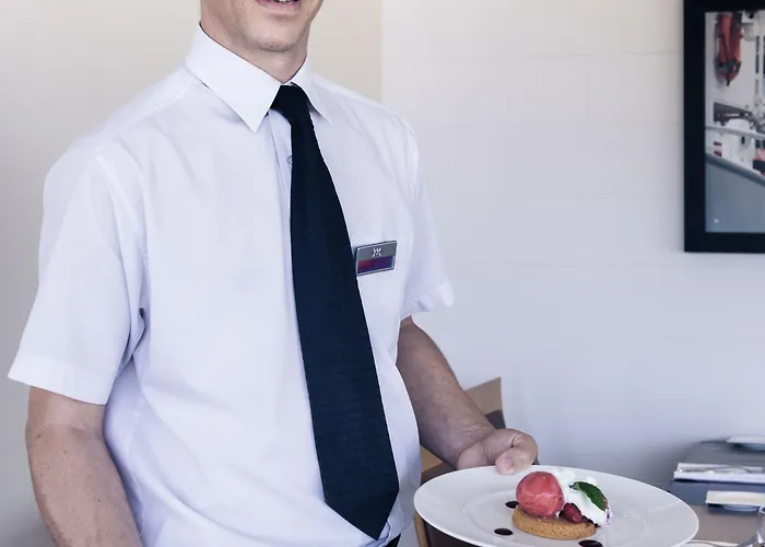 Mercure Vieux Port Hotel 4*