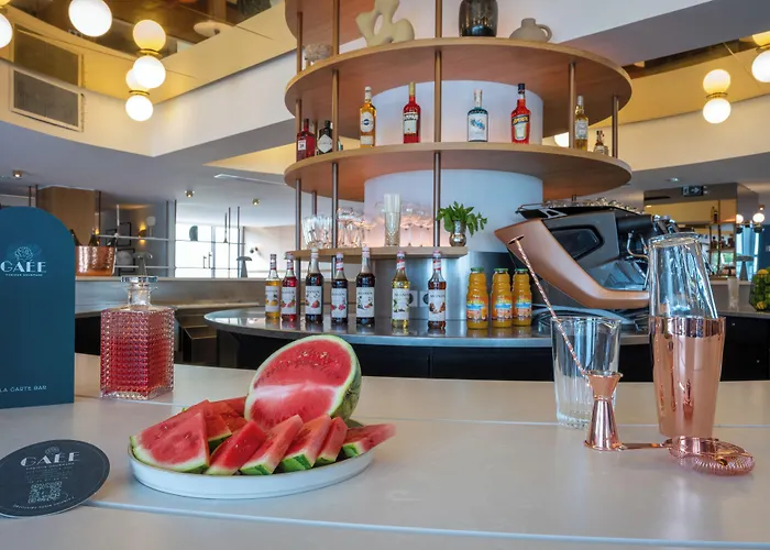 Mercure Vieux Port Sud