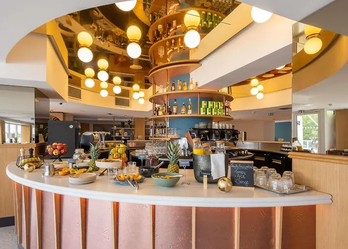 Hotel Mercure Vieux Port La Rochelle (Charente-Maritime)