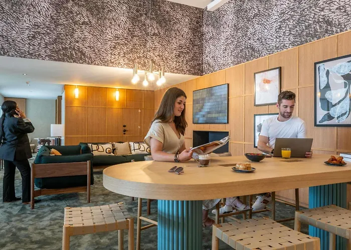 Mercure Vieux Port Sud