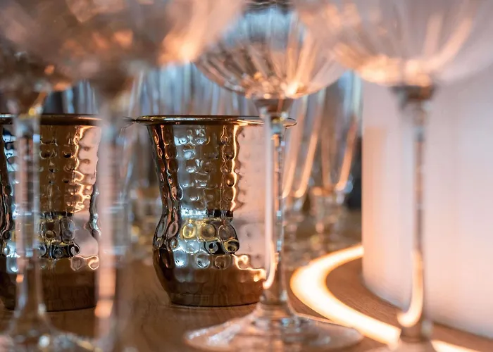 Hotel Mercure Vieux Port Sud 4*